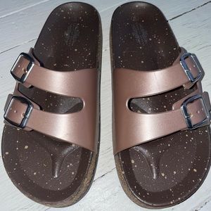 NWOT Size 6 Rose Gold Charles Albert Sandals